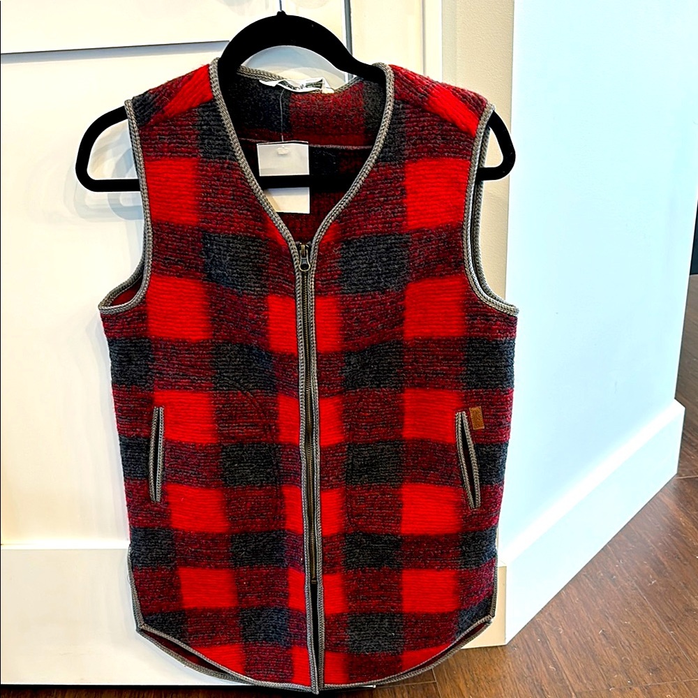 NWT Woolrich Buffalo Check Wool Vest, Size Small